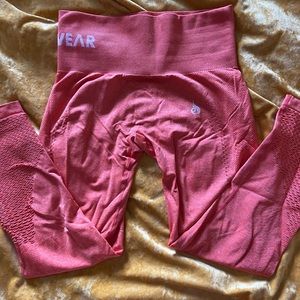 Women’s athletic leggings